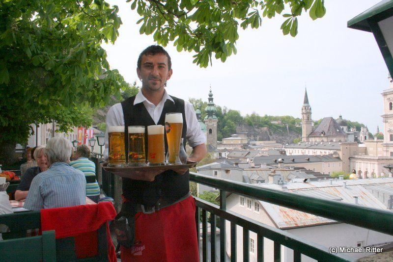 Schöner Blick über Salzburg beim Stiegl-Keller