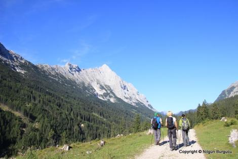 Wandern um die Zugspitze