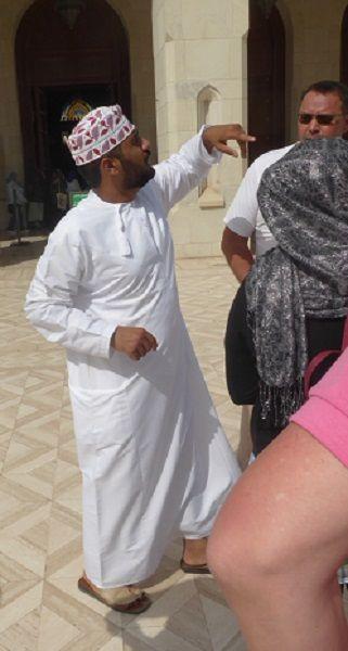 Omansiche Tracht