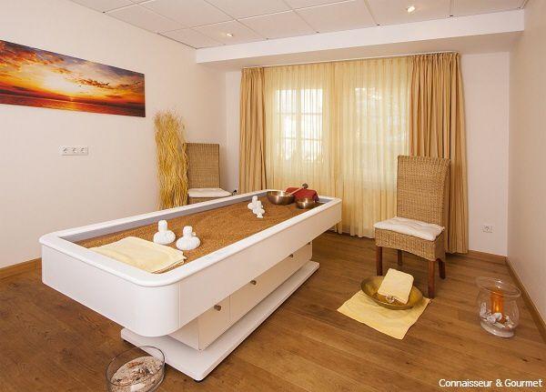 Quarzsandliege im Spa