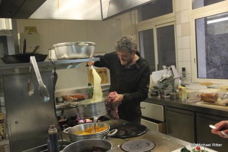 Remi Catusse bereitet Aligot