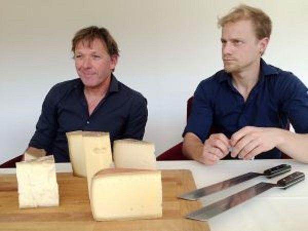 Käseexperten Thomas Breckle und Martin Rössle