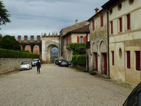Castello San Salvatore
