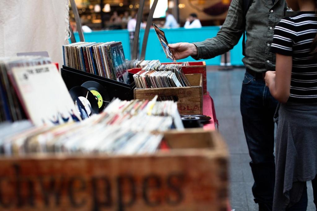 CDs & DVDs